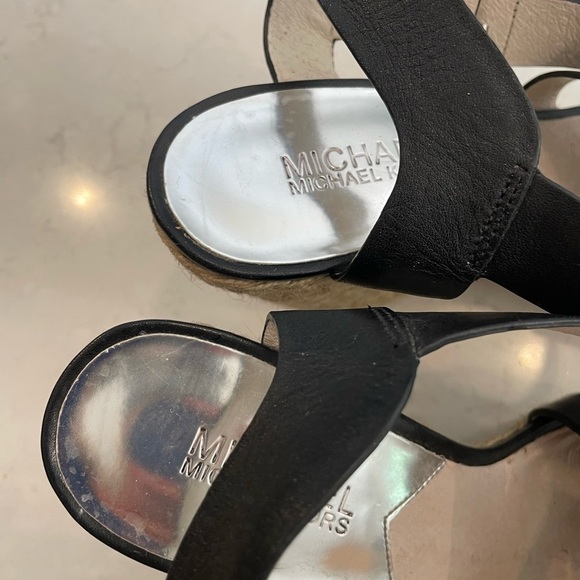 MICHAEL Kors Giovanni Heel woman’s 7 - Picture 4 of 9